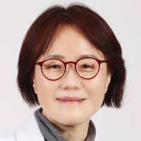 Curie Ahn (KR)