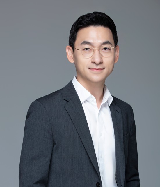 Juhan  Lee (KR)